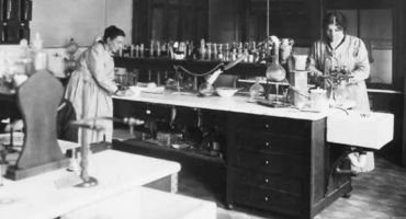 histoire medecine, sante, pharmacie, femme, feminisme, culture, agenda